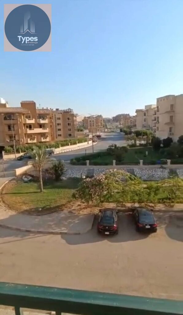 للبيع شقة كمبوند الخمايل تشطيب التر سوبر لوكس  استلام فوري فيو مميز علي لاند سكيب خالصة من المالك 0