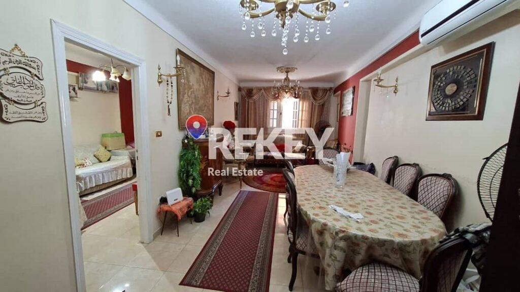 شقة للبيع 110 م سيدي بشر الترام -  خطوات من البحر 0