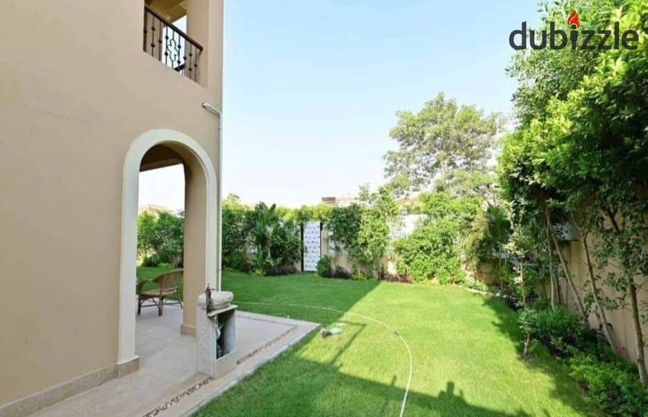 فيلا مستقلة للبيع في كمبوند Hyde Park – التجمع الخامس  موقع ممتاز داخل الكمبوند وبالقرب من شارع التسعين الجنوبي 0