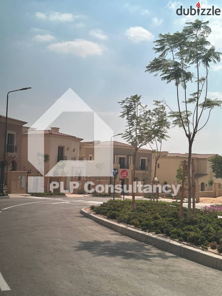 فيلا مستقلة للبيع في كمبوند سيتي جيت ديار القطريه– القاهرة الجديدة - برايم لوكيشن علي شارع التسعين 0