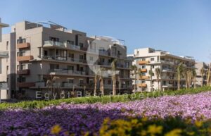 20,500,000 ج.م للبيع فيلا 5 غرف متشطبة علي لاجوون و تقسيط 10 سنوات في التجمع الخامس