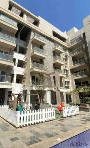 13,000,000 ج.م آي فيلا روف للبيع في ماونتن فيو آي سيتي برايم لوكيشن و اوبن فيو على اللاجون مباشرا بالتجمع الخامس