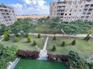 4,750,000 ج.م شقة 96م للبيع بمدينتي – أمام النادي – تشطيب خاص