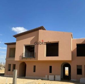 10,000,000 ج.م توين هاوس بموقع مميز جدا في فيلدج ويست قلب الشيخ زايد بالقرب من أبراج زيد هايبر وان و اركان بلازا و دقائق من بيفرلي هيلز