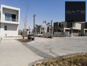 4,950,000 ج.م شقة كورنر أرضي بجاردن للبيع في بادية بالم هيلز – استلام فوري وموقع مميز داخل الكمبوند