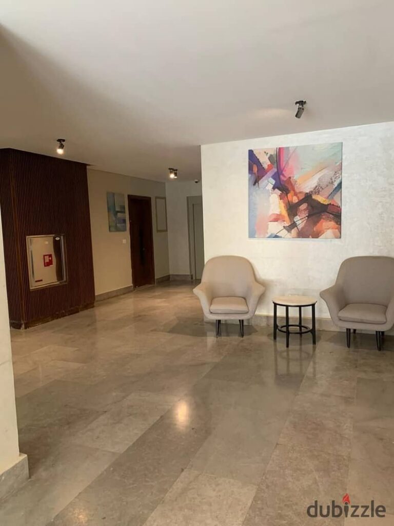 شقة 160م للايجار نص مفروشة في ماونتن فيو اي سيتي 0