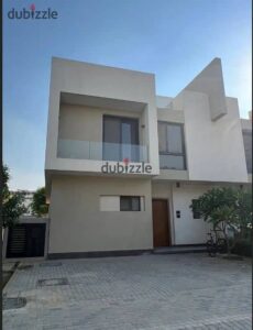 8,000,000 ج.م لسرعة البيع فيلا بنصف سعرها متشطبة بالكامل عالفرش بأفخم كمبوند ب ( هليوبوليس الجديدة ) بأقل مقدم واقساط ع 10 سنوات عاين الان