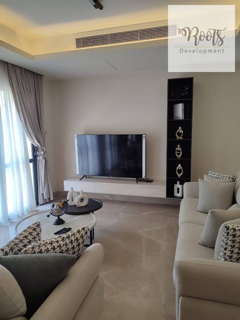 للايجار شقة مفروشه بالمطبخ والتكييفات فى ايست تاون التجمع الخامس Furnished apartment for rent with kitchen and Acs in Easttown, Fifth Settlement 0