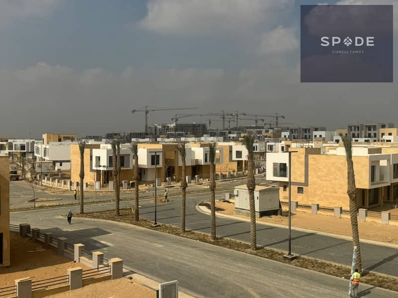 توين هاوس للبيع  في ZED EAST – تشطيب كامل وتكييفات 0