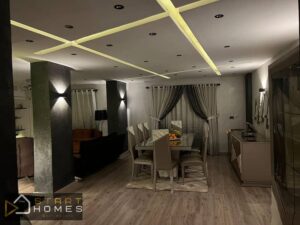 35,000 ج.م شقة مفروشة ارضي بجاردن للإيجار في مدينتي B6 مساحة 96 متر تشطيب خاص