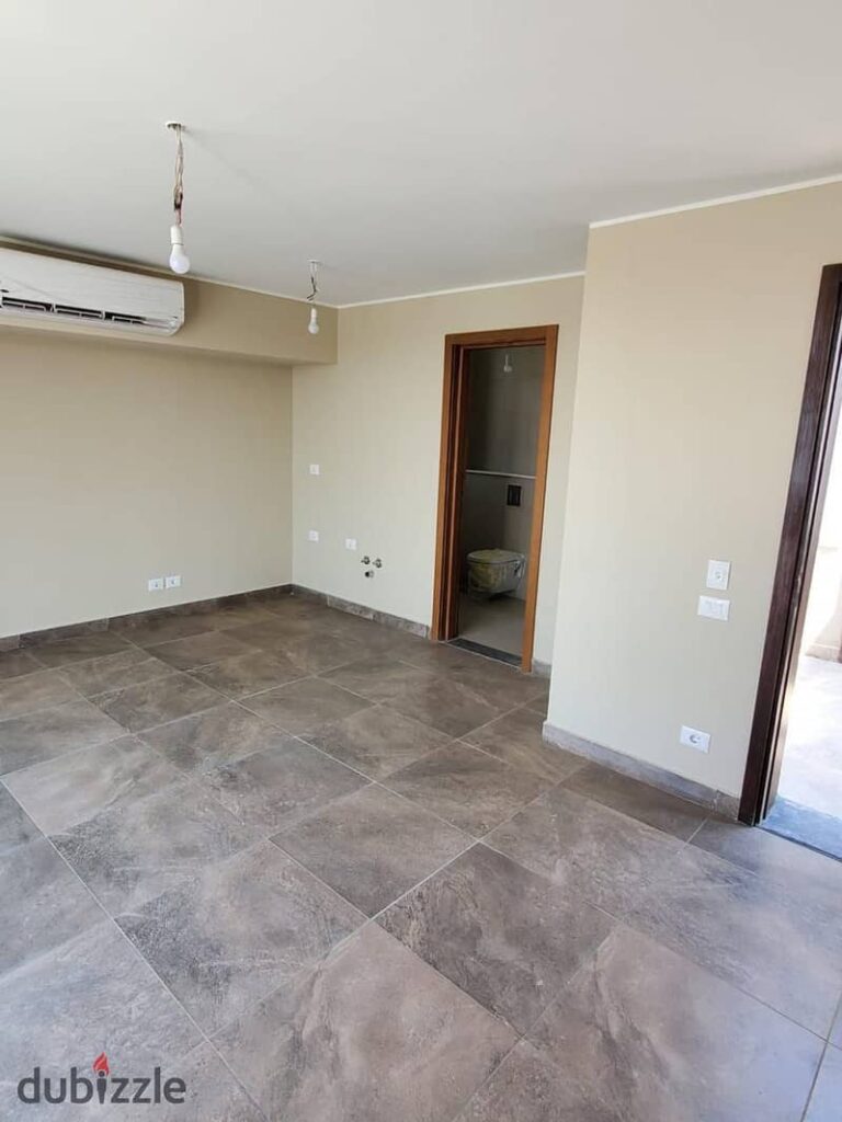 شقة فاخرة للإيجار في Villette Sodic – V-Edition  الشقة ألترا سوبر لوكس، مطبخ مجهز بالكامل بالأجهزة، وتكييفات متوفرة في جميع الغرف 0