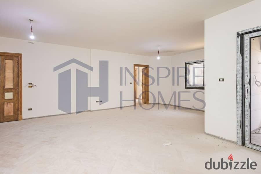 شقة للبيع 215م زيزينيا أمام قصر المجوهرات 0