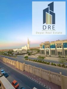 25,000 ج.م شقه للايجار مفروش في كمبوند وصال فيو بمدينة الشروق مساحه 170 متر دور رابع فيو جاردن