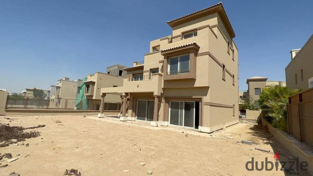 فيلا مستقلة ريسيل للبيع استلام فوري جاهزة للسكن نص تشطيب بحري موقع مميز بالم هيلز قطاميه PK1 0