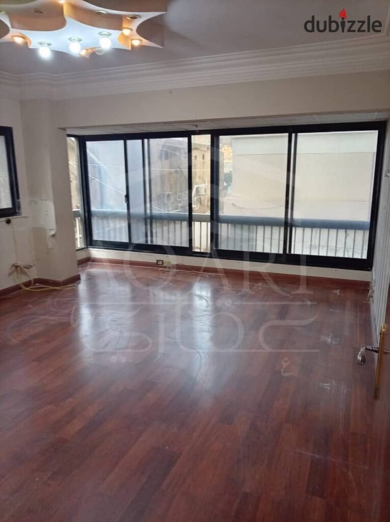 مقر اداري للايجار 120م ب سموحه خطوات من النادي 0