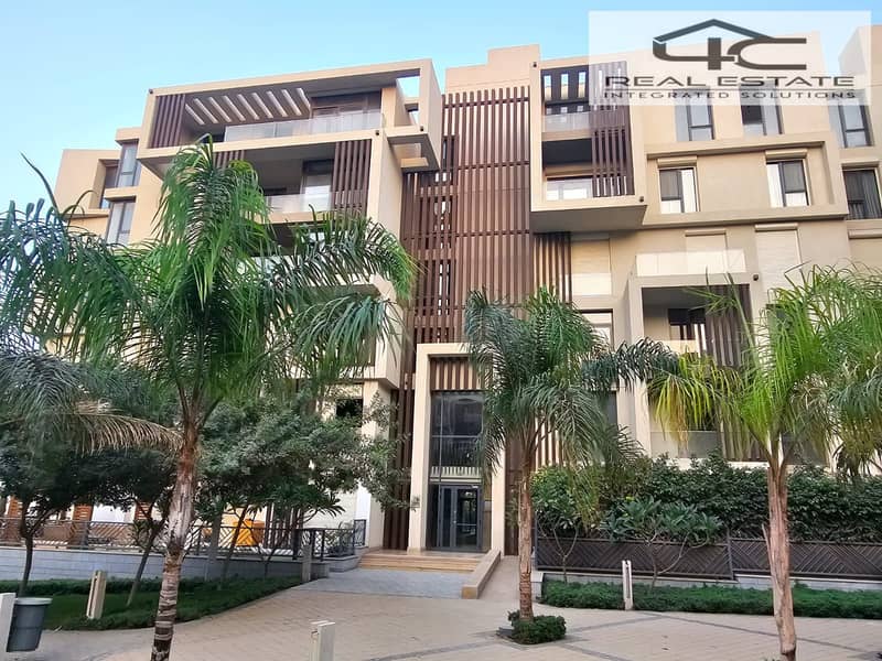 باقل سعر بكمبوند ايستاون التجمع الخامس TRIPLEX ريسيل  Prime Location | Overlooking Landscape | open view 0