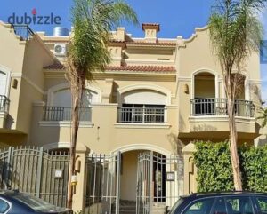 21,000,000 ج.م لسرعة البيع فيلا نازل من سعرها استلام فوري ومتشطبة عالمفتاح ب كمبوند ( لافيستا سيتي ) امتداد التجمع وعلي الدائري الاوسطي جاهزة للمعاينة حالا والاستلام