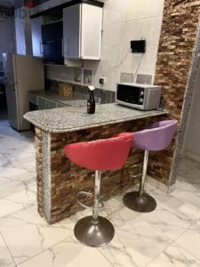 23,000 ج.م مفروش مستوى راقى أمام القناه مباشره