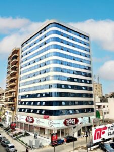 6,825,000 ج.م مكتب ادارى للبيع 75 م على شارع الطيران الرئيسى امام مستشفى التامين الصحى مباشرة