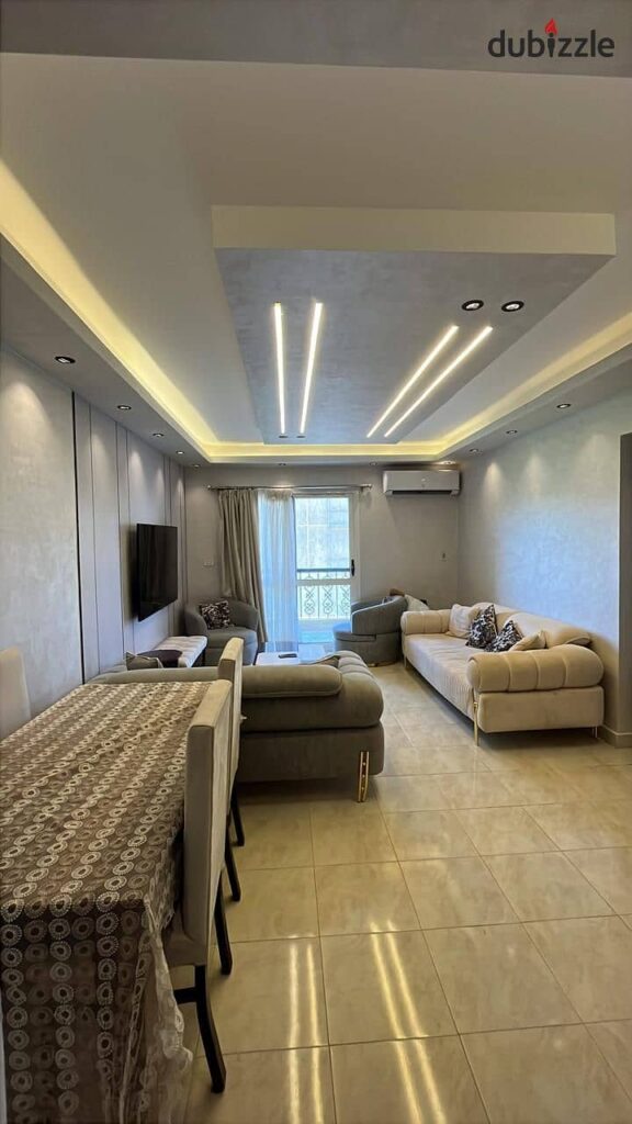 شقة للايجار المفروش فى الرحاب فرش خاص 0