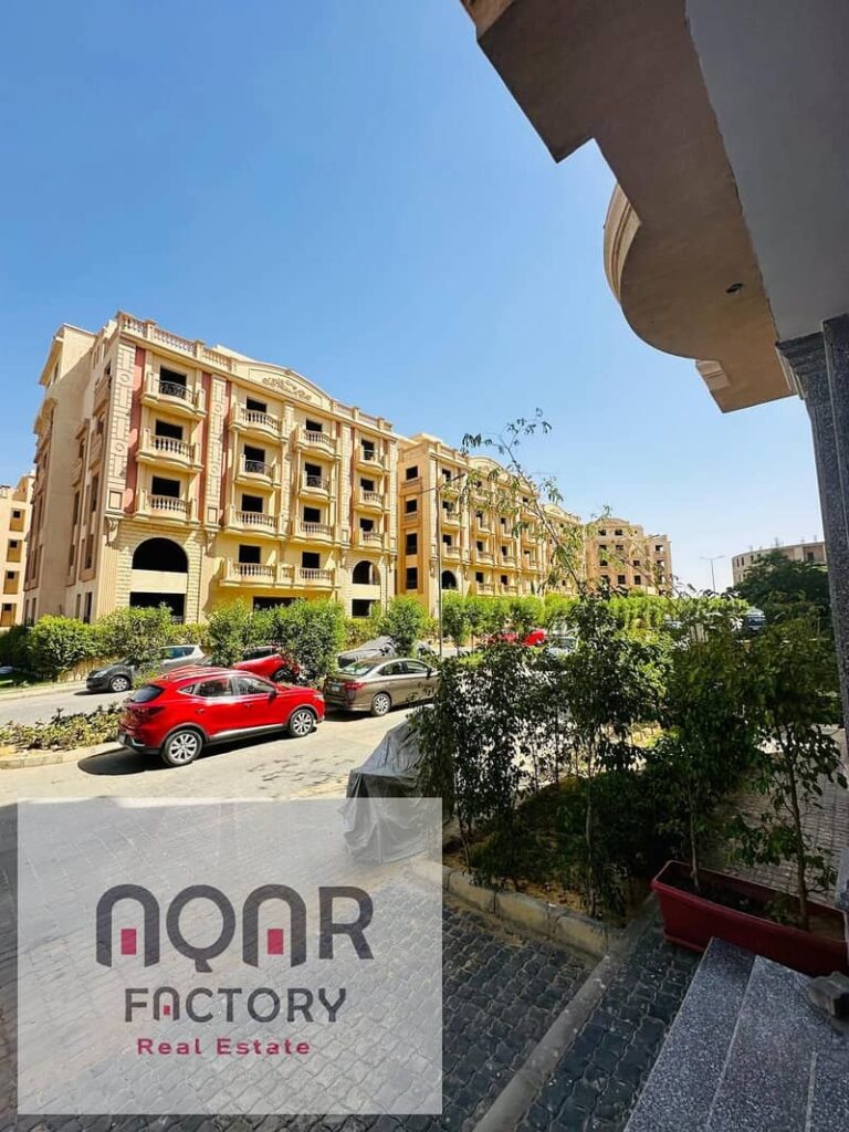 شقة للبيع 3 غرف استلام فووووووووري تقسيط في كمبوند الاشرافية بموقع مميز جدا في التجمع الاول بجوار وتر واي 0