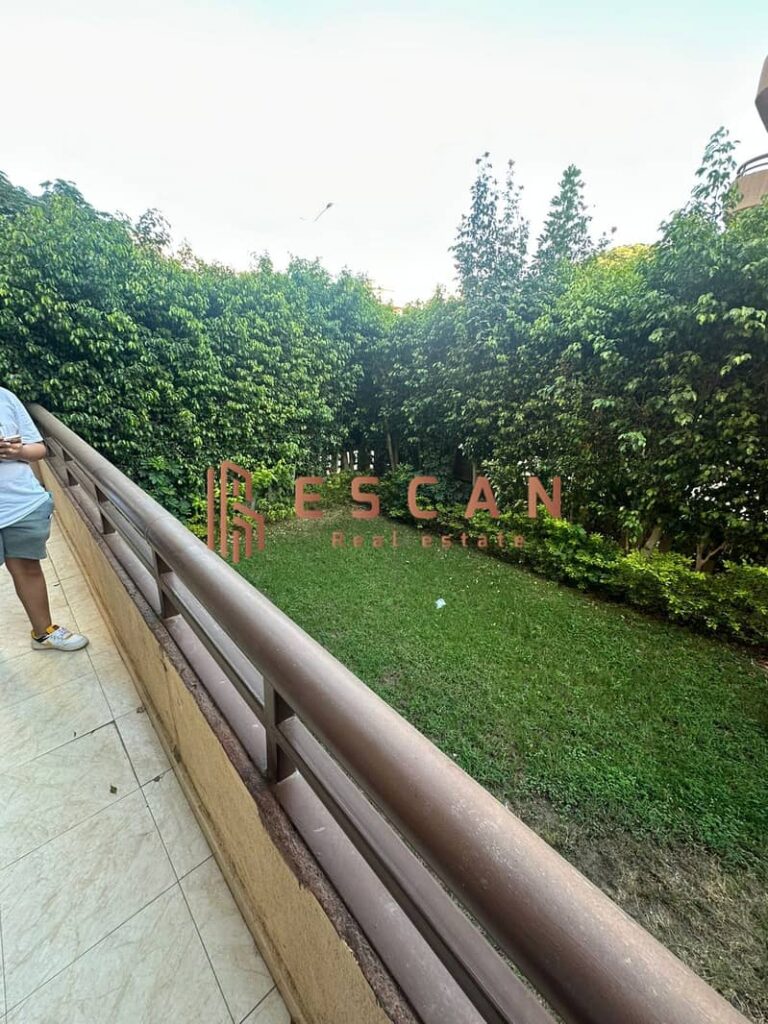 شقة ارضى بحديقة للبيع فى الرحاب موقع مميز تشطيب سوبر لوكس امام نادى الرحاب 0