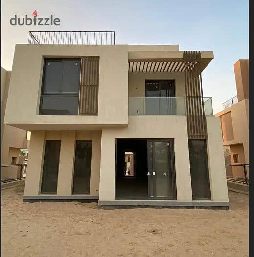 لسرعة البيع فيلا عالمفتاح بأقل من سعرها جاهزة للمعاينة في كمبوند ( باتيو تاون) من لافيستا في التجمع الخامس وبجوار الجامعة الامريكية عاين الان 0