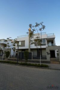 20,000,000 ج.م يقع كمبوند بيتا جرينز في مدينة المستقبل – القاهرة الجديدة، بالقرب من العاصمة الإدارية الجديدة، مع سهولة الوصول إلى طريق السويس والطريق الدائري الإقليم