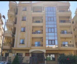 7,500,000 ج.م شقه215م بحرى فيو جاردن سوبر لوكس بالمطبخ والدريسنج بالحى الخامس التجمع الخامس