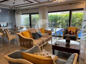 155,000 ج.م ليك فيو ريزدنس 240م +حمام سباحة خاص مفروشة بالكامل