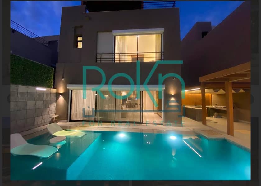 فيلا للبيع مشتطبه سوبر لوكس بحمام سباحه اول سكن كمبوند ذا كروان بالم هيلز ٦ اكتوبر 0