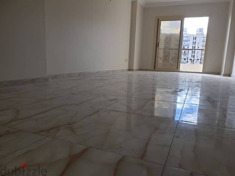 بأبراج سيتى لايت كارفور-125 متر-غرفتين كبار وريسبشن كبير مطلات مفتوحة 0