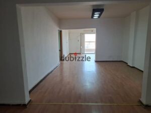 25,000 ج.م شقة للايجار في مصر الجديده مساحه 150 متر