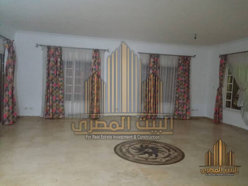 فيلا 5غرف ايجار فاضي في الرحاب نموذج  C بسعر 80000 0