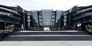 575,000 ج.م مقر إدارى للايجار لكبرى الشركات على الدائرى بالمعادي 500 متر