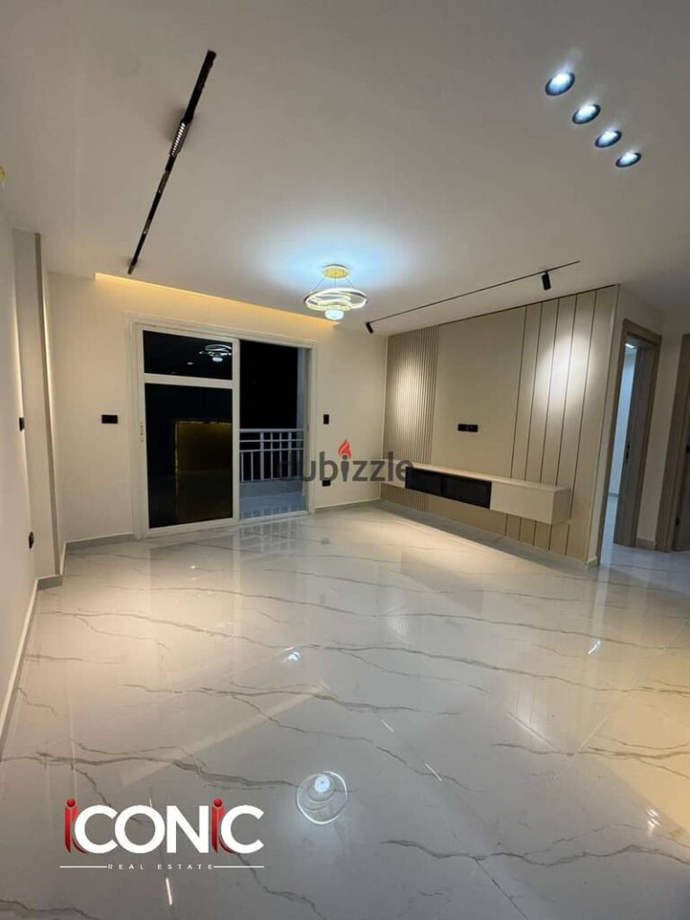 شقة فاخرة للبيع في مدينتي تشطيب الترا سوبر لوكس - أوبن فيو امام الخدمات مباشرة 0