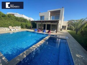 40,000,000 ج.م فيلا للبيع مستقلة مفروشة بالكامل إستلام فوري في هاسيندا باي بالم هيلز الساحل الشمالي