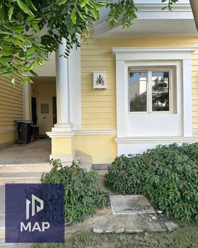 تاون هاوس كورنر 5 غرف فى كمبوند بتر فلاى بجوار سراى ومدينتى بالتقسيط على 12سنة 0