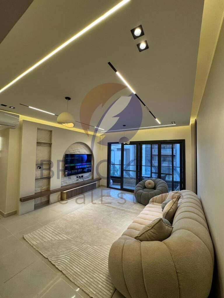 جاردن شقة 2 نوم مفروشة موقع مميز مطبخ أمريكي مكيف كامل عائلات وإقامة عمل B15 للإيجار 0