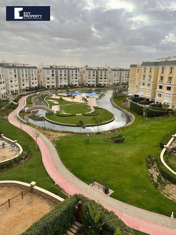 شقة للبيع مع روف، جاهزة للسكن في ماونتن فيو القاهرة الجديدة التجمع الخامس 0