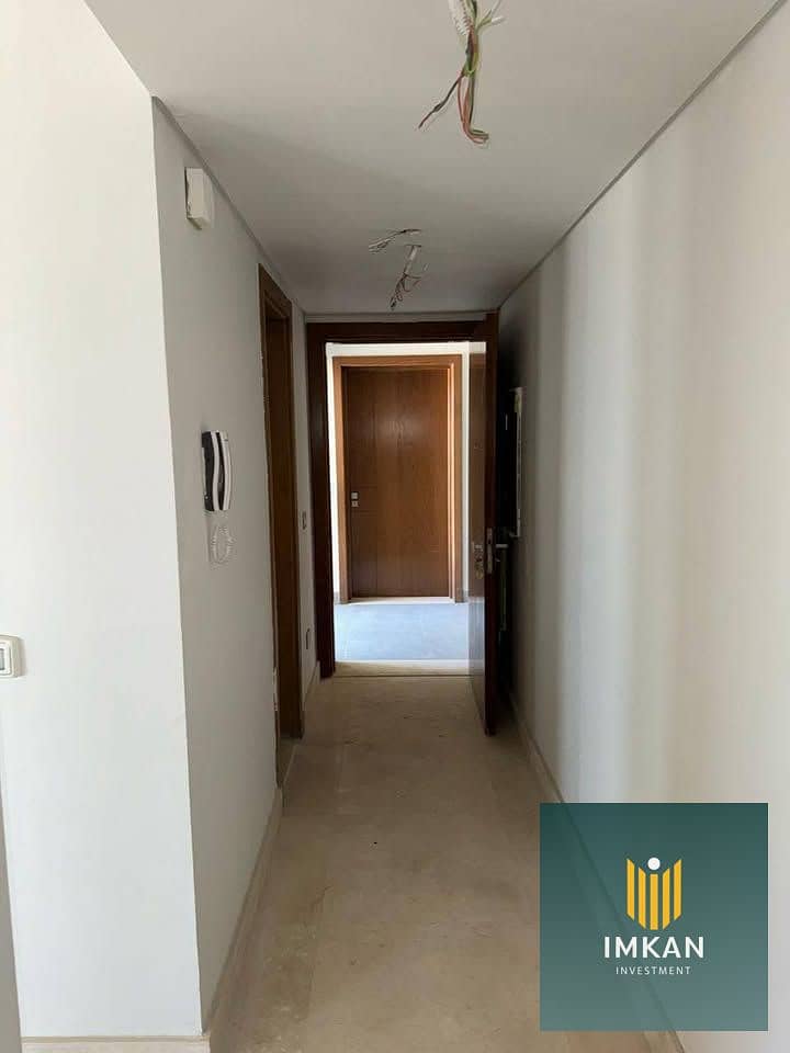 شقه للبيع استلام فوري ومتشطبه بالتقسيط علي 6 سنين || ready to move قريب من الشروق والمركز الطبي الدولي العالمي 0