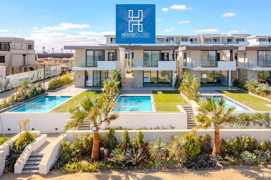 بمقدم 300 الف استلم شاليهك اخر السنة دايركت علي البحر في قلب العين السخنة سور في سور مع لافيستا 4 0