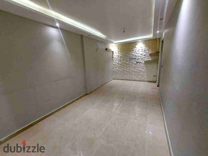 130م قانون وابوار المياة 3غرف وريسبشن قرب فتح اللة 0