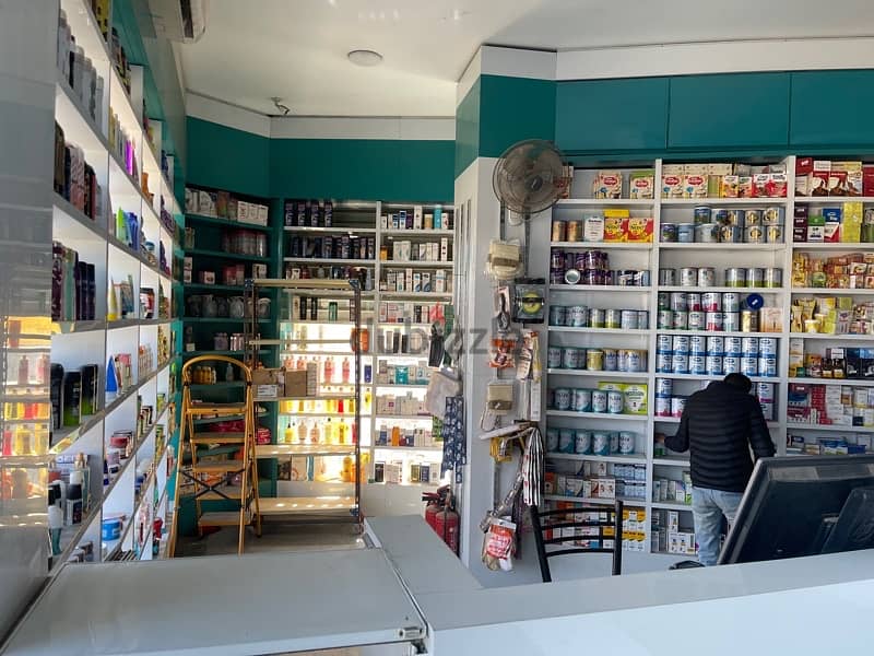 صيدلية للبيع بمدينة كوم امبو 0