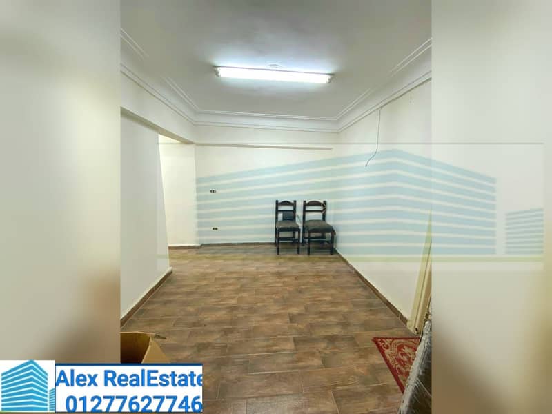 مكتب للايجار الاداري في لوران شارع شعراوي 0