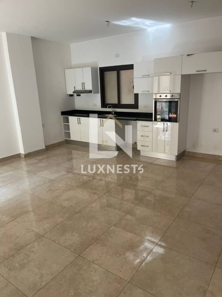 ستوديو بحديقة خاصة للإيجار في فيفث سكوير – المراسم 0