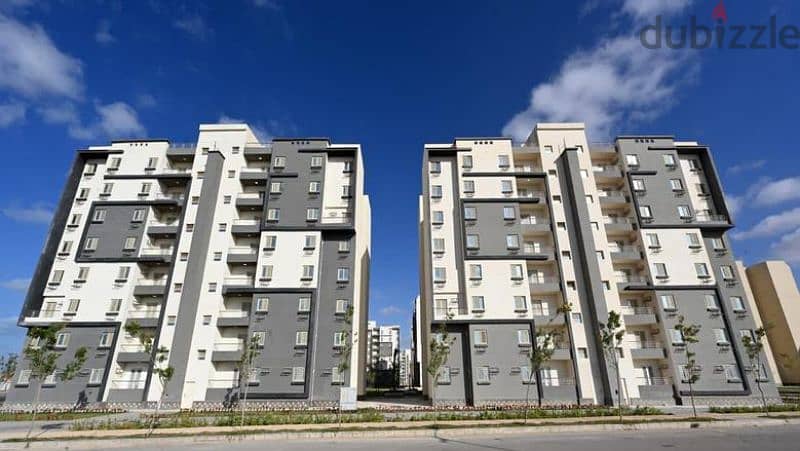 شقة اول سكن للبيع بكمبوند التنمية الحضرية - طريق أوتوستراد المعادي 0