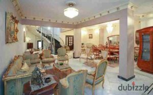 50,000 ج.م شقة دوبليكس للإيجار1300$/ش كفر عبده دوبليكس مميز بكفر عبده بالدور العاشر والحادي عشر، مساحة 345م متر، تشطيب سوبر لوكس، مدخل عمارة شيك وأسانسير، وجميع المطلات مفتوحة.