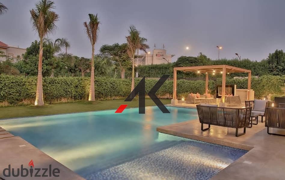 فيلا مستقلة مميزة بحمام سباحة للبيع في ليك فيو -  القاهرة الجديدة 0
