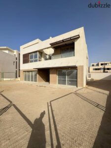 15,600,000 ج.م توين هاوس للبيع في الشيخ زايد استلام فوري بجانب ذا كراون بالم هيلز